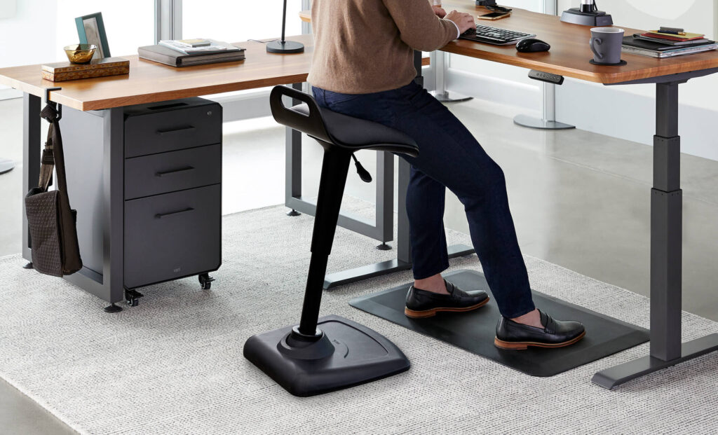 Varidesk adjustable standing chair